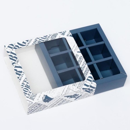 Box for 9 sweets with a “press” shell with a window 14.5 x 14.5 x 3.5 cm-1