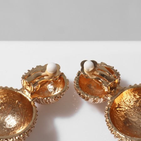 Clips "relief", color gold-3