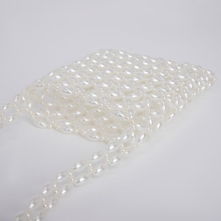Bag-clate on the lace, white color-2