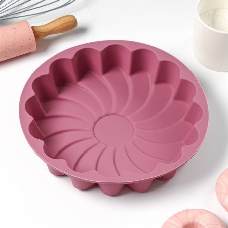 Baking uniform "Chamomile", 23 × 23 × 4.5 cm, lilac color-1