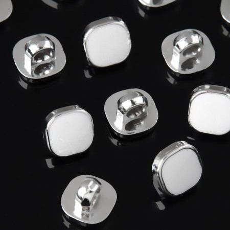A button on the leg, d = 10 mm, the color is white/silver-1