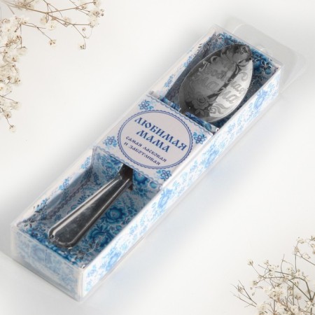 A teaspoon spoon with an engraving “Beloved Mom”, in a gift box, 3 x 14 cm.-1
