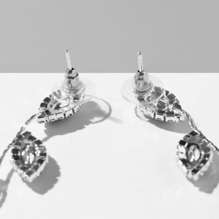 Hanging earrings with rhinestones "Listopad", white color in silver, 9 cm-1