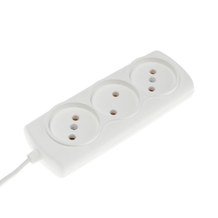 Extension cord Luazon Lighting Eco, 3 sockets, 1.5 m, 6 A, 1300 W, SHVVP 2x0.5 mm2, without salary, white-1