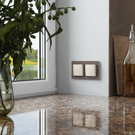 The socket w1171262 with grounding and curtains with a lid, IP44, ivori matte-3