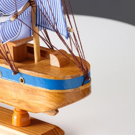 Souvenir average “Erna” souvenir ship, 40x7.5x38-2