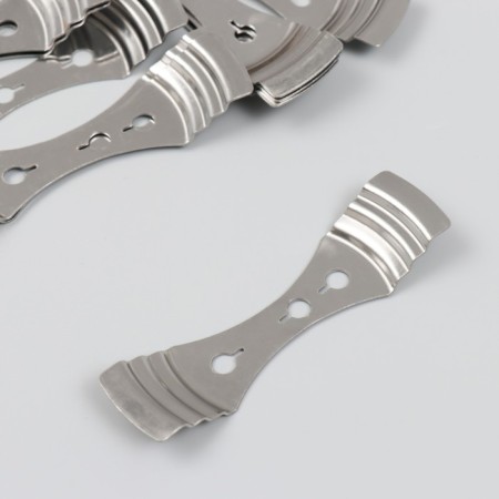 Holder for fastening the wick with 3 holes metal 10x2.5 cm