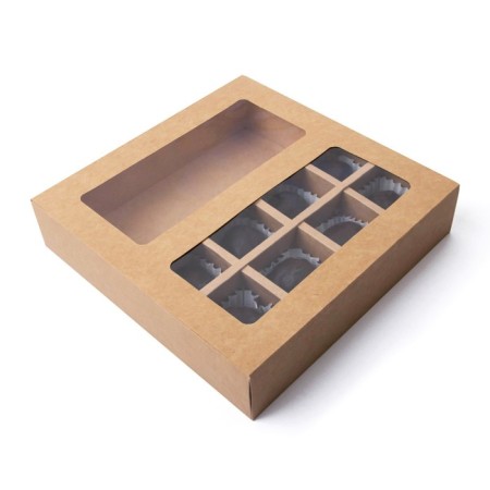 Folding box under 8 sweets + chocolate, craft, 17.7 x 17.8 x 3.8 cm