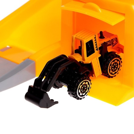 Parking "Structural School", with 2 metal machines-6