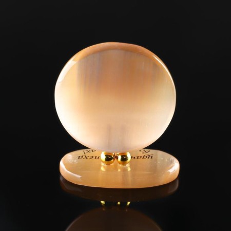 Souvenir on the stand "For happiness and love!", Selenite-3