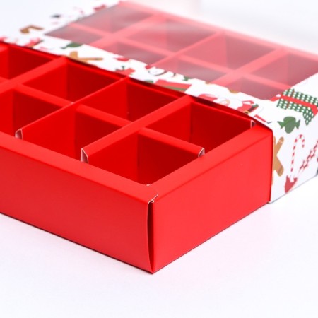 Box for sweets 16 pcs, 17.7 x 17.7 x 3.8 cm "Santa Claus, snowmen"-9