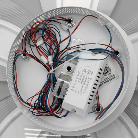 Люстра с ПДУ 1136/5 LED 70Вт 3000К-6000К диммер белый 68х68х8 см BayerLux-8