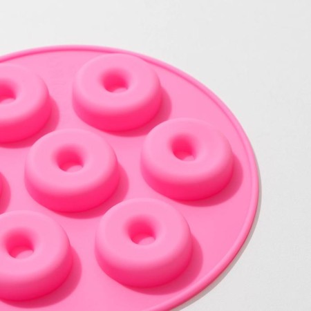 Form for jewelry of the share "Donuts", silicone, 15.5 × 1.3 cm, 7 cells, color mix-2