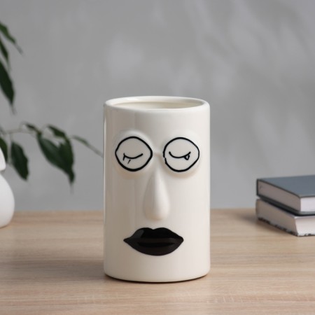 VAZA Ceramics Table "Picasso" (manual painting) Resentment, 18x11 cm, black and white