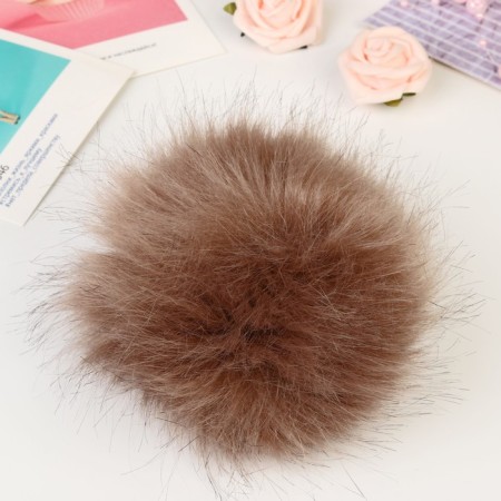 Pompon Artificial fur "Sable" d = 13 cm