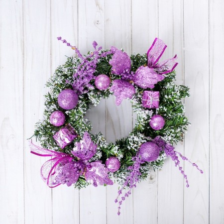 New Year's wreath D-24 cm "Balls and flowers" lilac