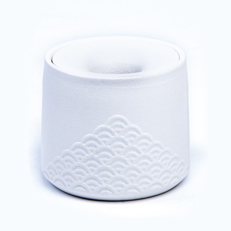 Ceramic ashtray for cigarettes and sticks "Style", 11 x 10 cm, d = 2.2 cm, white-1
