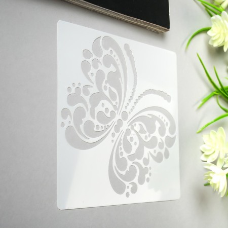 Plastic stencil "Butterfly" 13x13 cm-1