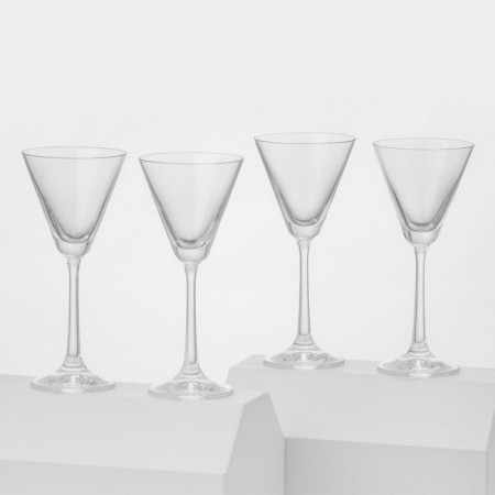 A set of glass glasses for Martini Poline, 90 ml, 4 pcs