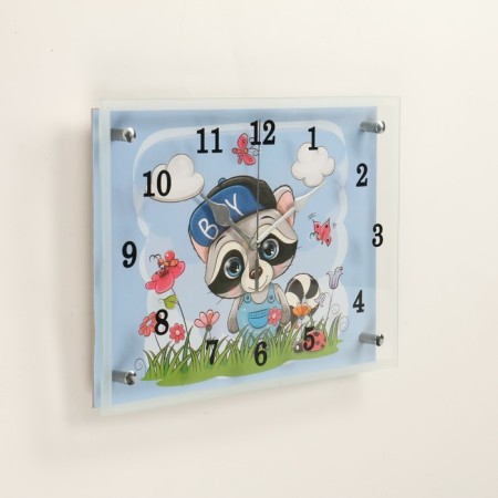 Carty clock is wall-mounted, interior "raccoon", 25 x 35-1