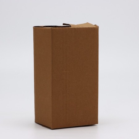 The award figure is “Nika”, gold, a stand plastic stone, 16 x 7 x 5 cm.-4