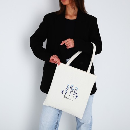 Shoper Dreams, 35 x 0.5 x 40 cm, embroidery, white-6