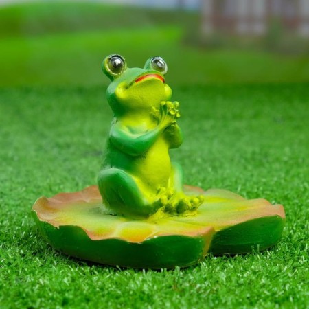 Garden figure "Frog is clapping" 15x10cm