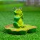 Garden figure "Frog is clapping" 15x10cm