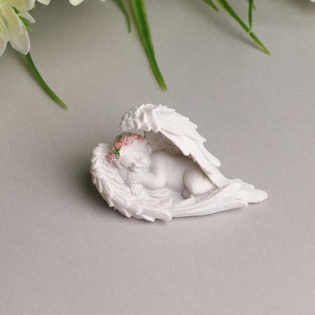 Polystone souvenir "angelic dreams" in a wreath of roses, mix, 6.5x3x4 cm-1