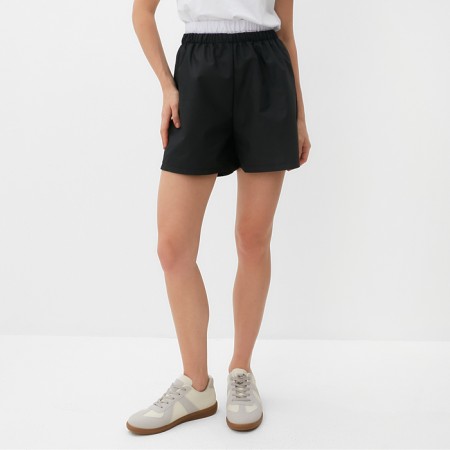 Women's shorts Minaku: Basic Line Color Black, Rr. 48