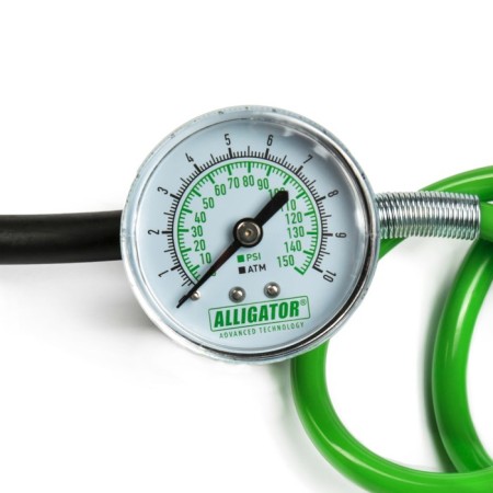 Car compressor "Alligator" AL-400, Metal, 12V, 180W, performance 40 l/min, hose 4 m, adapters for pumping, bag-4
