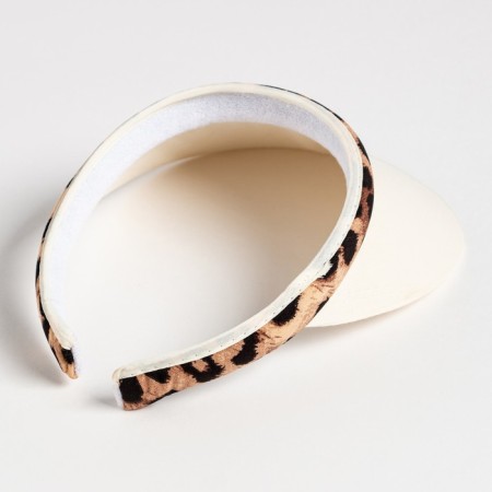 Feminine visor minaku "Leopard" Milk color, river 56-58-3