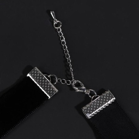 Choker "Strazinka" star, white color in silver, 37 cm-1