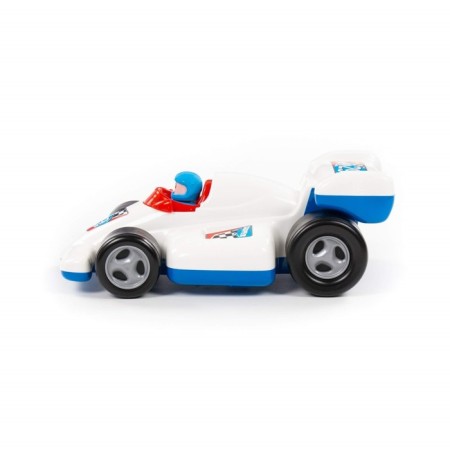 Racing car "Formula", with a pilot-2