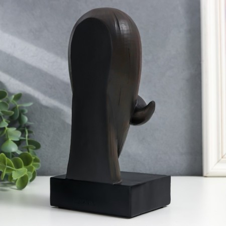 Souvenir Polystone "Man with a mustache" under a tree 10x8x20 cm-4