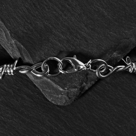 The necklace "wire" is prickly, the color is silver, l = 45 cm-6