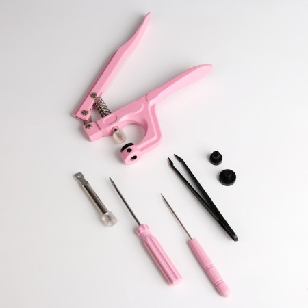 Set for installing plastic buttons: buttons, d = 13 mm, 100 pcs, forceps, awl, screwdriver, tweezers, in the organizer-4