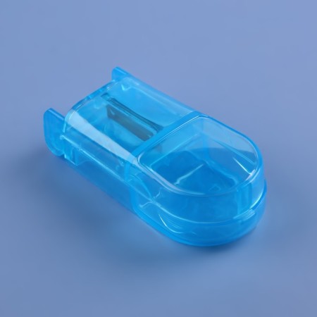 A tabletire with a tablet cut, 8.5 × 4 × 2 cm, 1 section, color mix-3