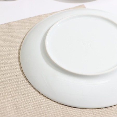 Porcelain plate "Jasmine", D = 17.5 cm-2