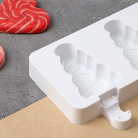 Form for ice cream "Christmas tree", silicone, 19.5 × 13 × 2.5 cm, 3 cells (7.1 × 2.7 cm), white color-4