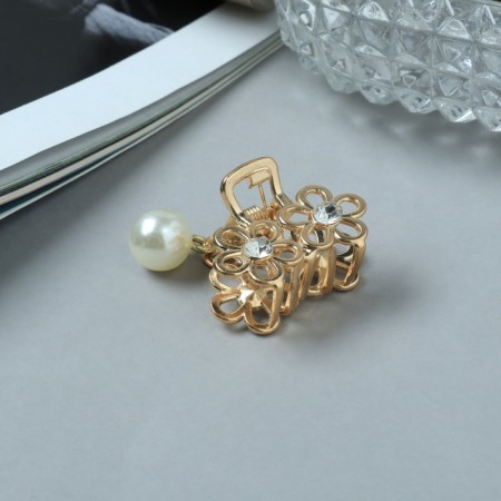 Hair crab "Viya" flowers, 2.5 cm, gold