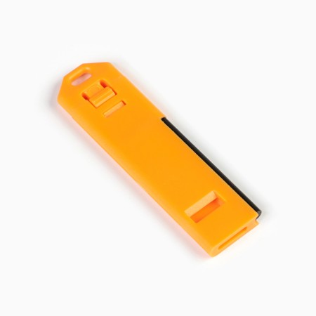 Whistle for survival with fire, high -frequency, orange, 8 cm