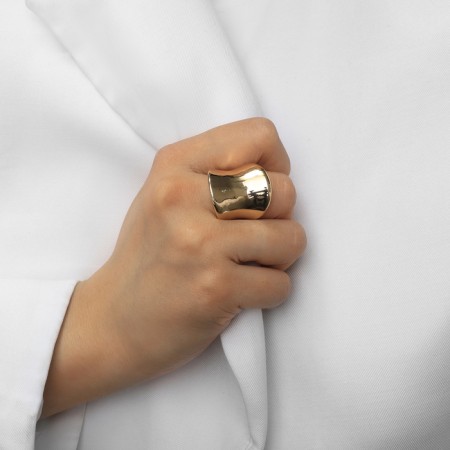 Ring Metal "Trend" is concave, color gold, size 17-4
