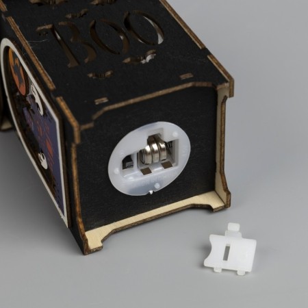 LED suspension "Black Tower of Ghosts" 6.5 × 17.5 × 6.5 cm, plastic, batteries LR1130x3, glow warm white-2