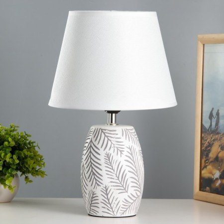 Paparotnik table lamp E27 40W white 22x22x34cm Risalux