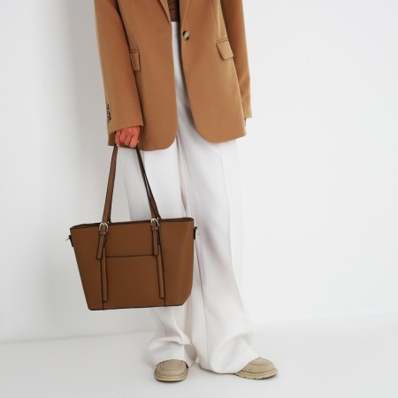 Zipper bag with lightning, the color is light brown-9