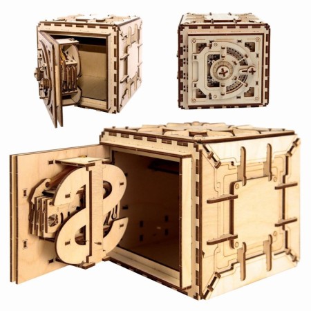 Designer "safe"-2