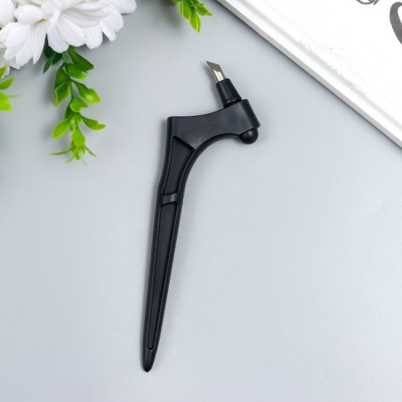 The knife is universal, rotates by 360 ° C with a blade (felt, foamiran, polym. Glin) 45 ° 17x4x1 cm 71191