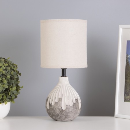 Table lamp "cut" 1x40W E14 white/black 15x15x30cm