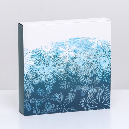 New Year. Box of 16 sweets, 17.7x17.7x3.8 cm, confectionery packaging-2